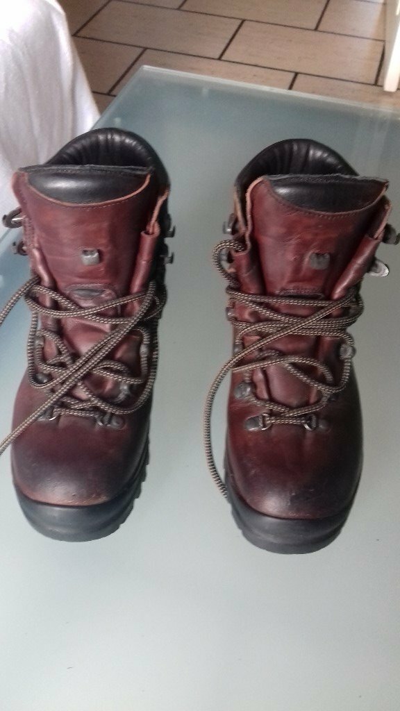 hill walking boots ladies